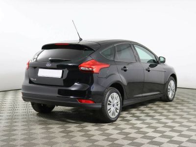 Ford Focus, 1.6 л, МКПП, 2017 фото 5