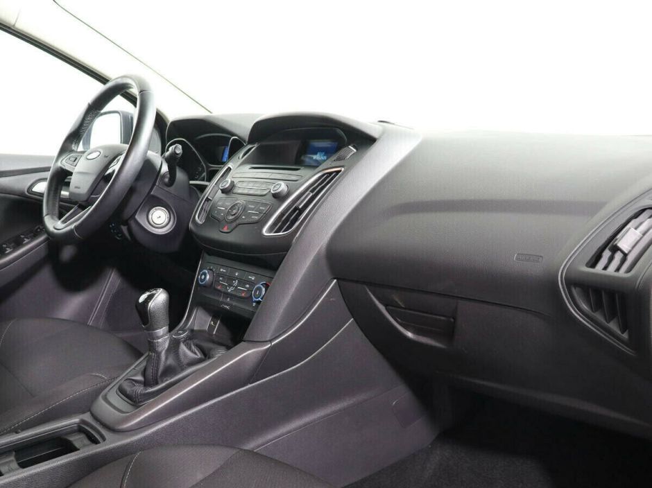 Ford Focus, 1.6 л, МТ, 2017 фото 9