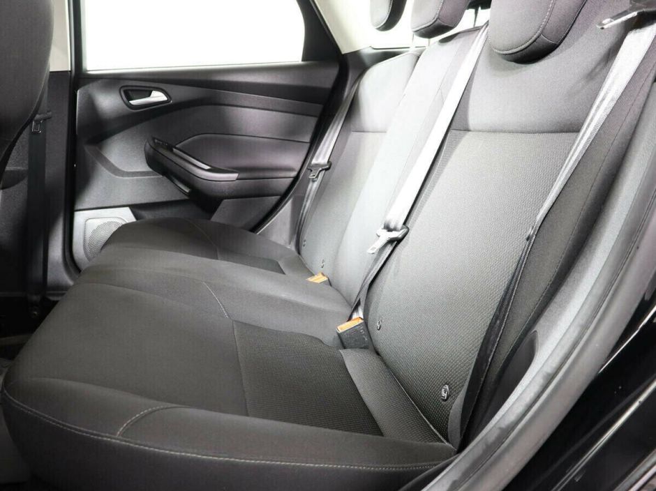 Ford Focus, 1.6 л, Робот, 2015 фото 1