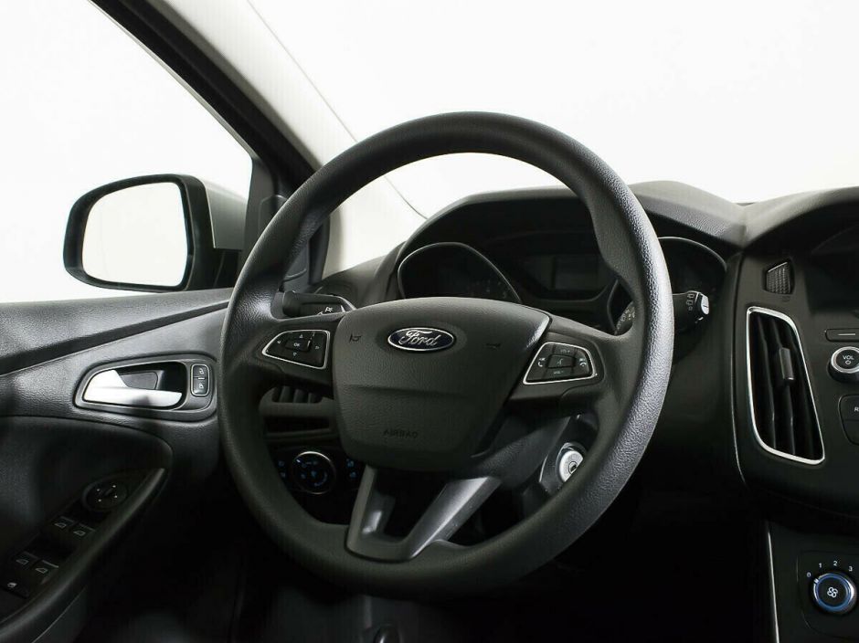 Ford Focus, 1.6 л, Робот, 2017 фото 7