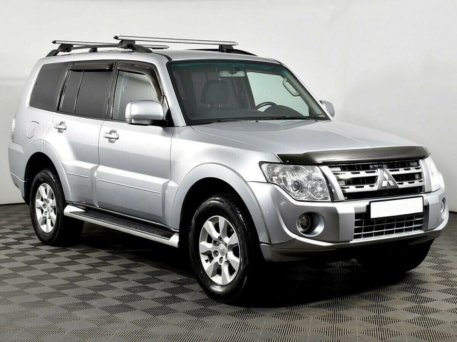 Mitsubishi Pajero, 3.0 л, АТ, 2011 фото 4