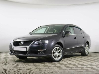 Volkswagen Passat, 1.8 л, МКПП, 2010 фото 3