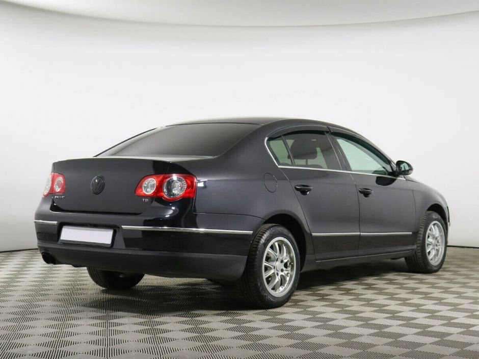 Volkswagen Passat, 1.8 л, МТ, 2010 фото 6