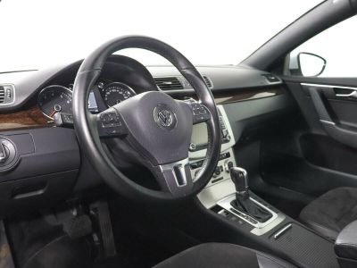 Volkswagen Passat, 1.8 л, РКПП, 2012 фото 2