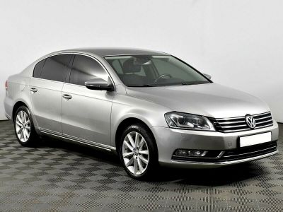 Volkswagen Passat, 1.8 л, РКПП, 2013 фото 4