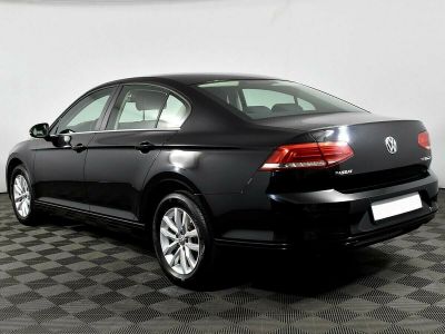 Volkswagen Passat, 1.8 л, РКПП, 2016 фото 5