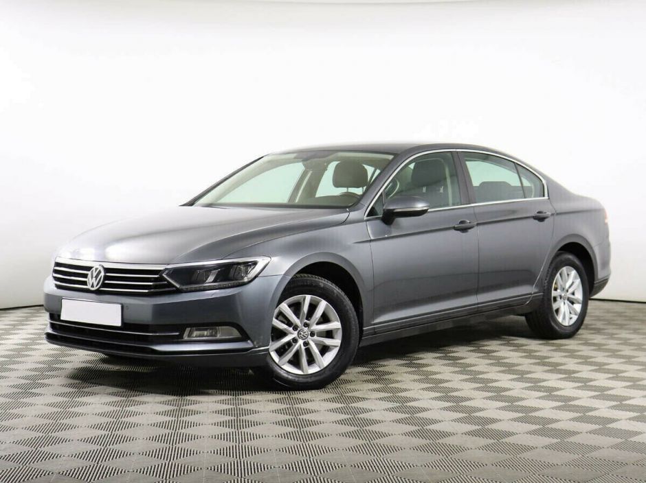 Volkswagen Passat, 1.8 л, Робот, 2016 фото 3