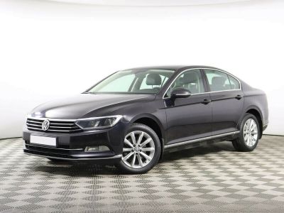 Volkswagen Passat, 1.8 л, РКПП, 2018 фото 3