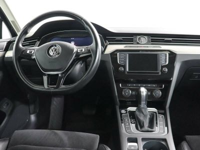 Volkswagen Passat, 1.8 л, РКПП, 2018 фото 7