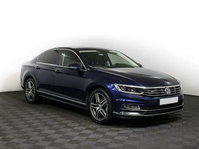 Volkswagen Passat, 1.8 л, РКПП, 2018 фото 4