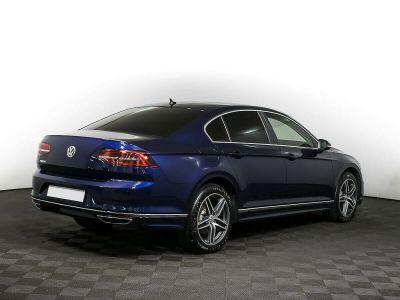 Volkswagen Passat, 1.8 л, РКПП, 2018 фото 6