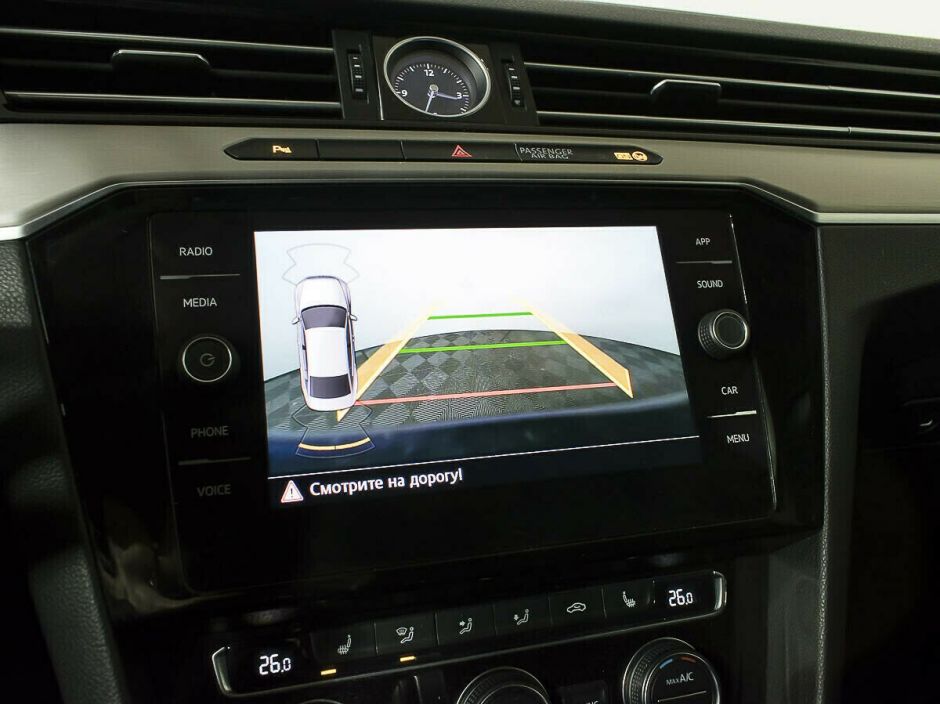 Volkswagen Passat, 1.8 л, Робот, 2018 фото 1