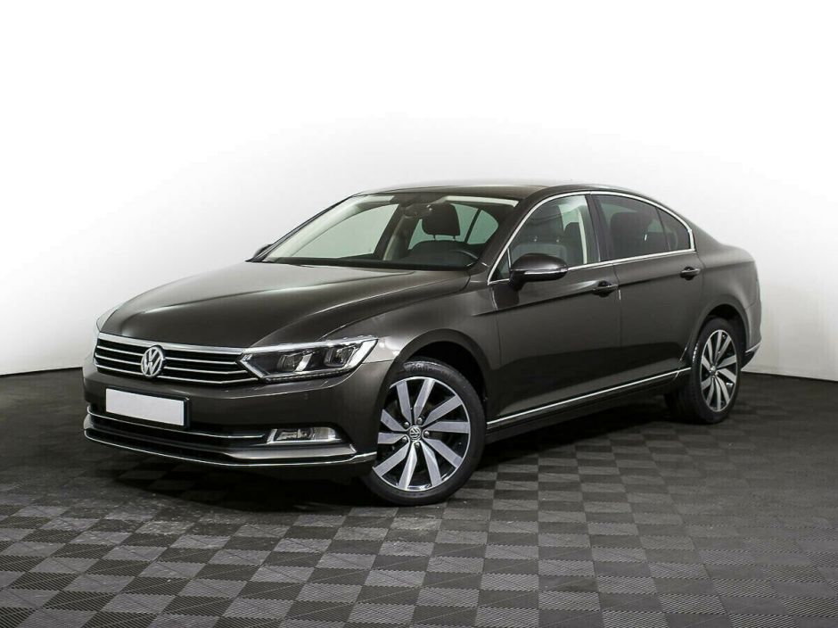 Volkswagen Passat, 2.0 л, Робот, 2017 фото 3