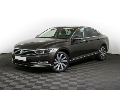 Volkswagen Passat, 2.0 л, РКПП, 2017 фото 3