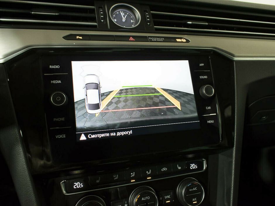 Volkswagen Passat, 2.0 л, Робот, 2017 фото 1