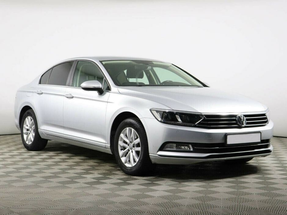 Volkswagen Passat, 1.4 л, Робот, 2016 фото 4
