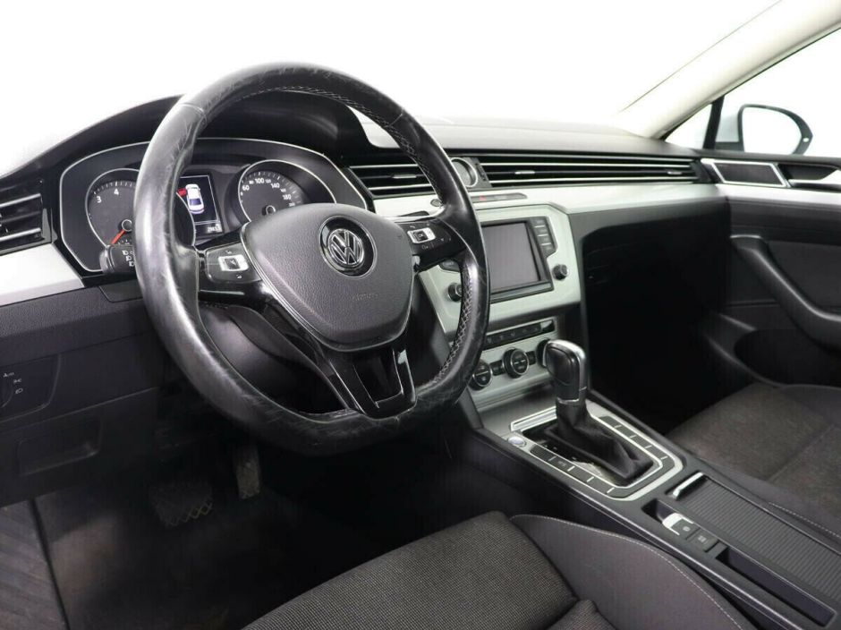Volkswagen Passat, 1.4 л, Робот, 2016 фото 9