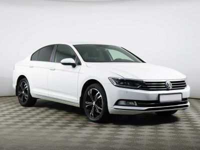 Volkswagen Passat, 1.4 л, РКПП, 2017 фото 4