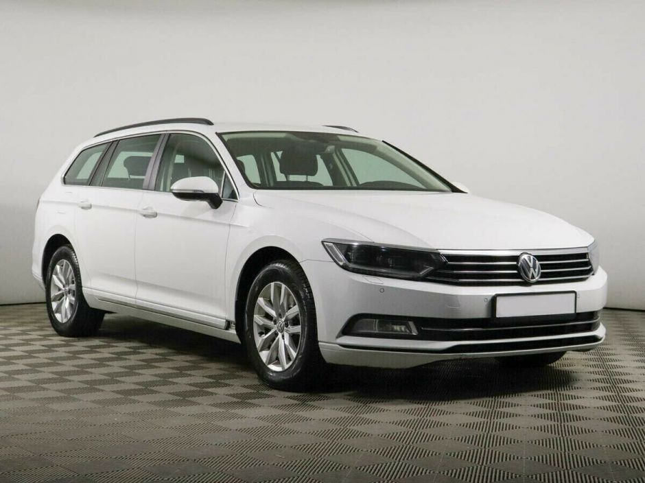 Volkswagen Passat, 1.4 л, Робот, 2017 фото 4