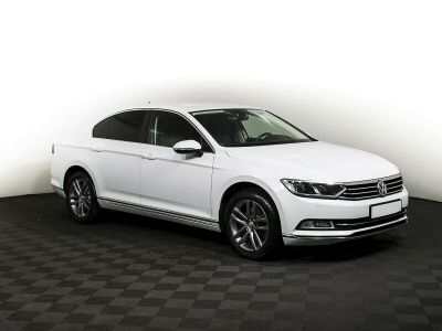 Volkswagen Passat, 1.5 л, РКПП, 2018 фото 4