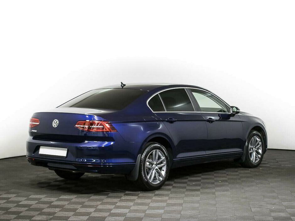Volkswagen Passat, 1.4 л, Робот, 2017 фото 6