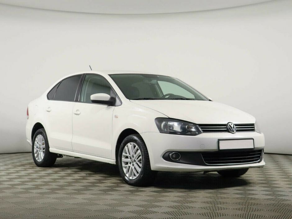 Volkswagen Polo, 1.6 л, АТ, 2011 фото 4