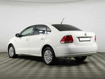 Volkswagen Polo, 1.6 л, АКПП, 2011 фото 5