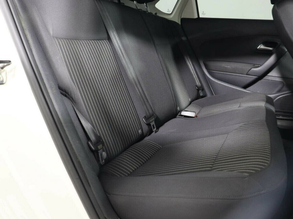 Volkswagen Polo, 1.6 л, АТ, 2011 фото 9