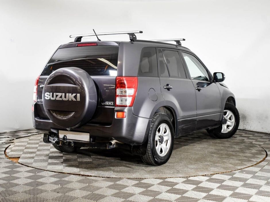 Suzuki Grand Vitara, 2.0 л, МТ, 2010 фото 4