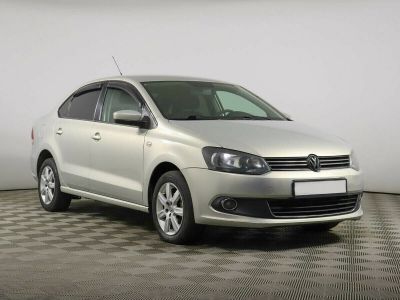 Volkswagen Polo, 1.6 л, АКПП, 2012 фото 4