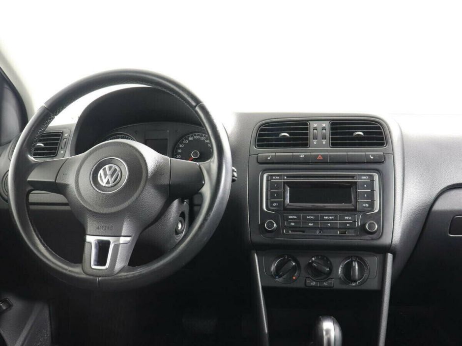 Volkswagen Polo, 1.6 л, АТ, 2013 фото 7