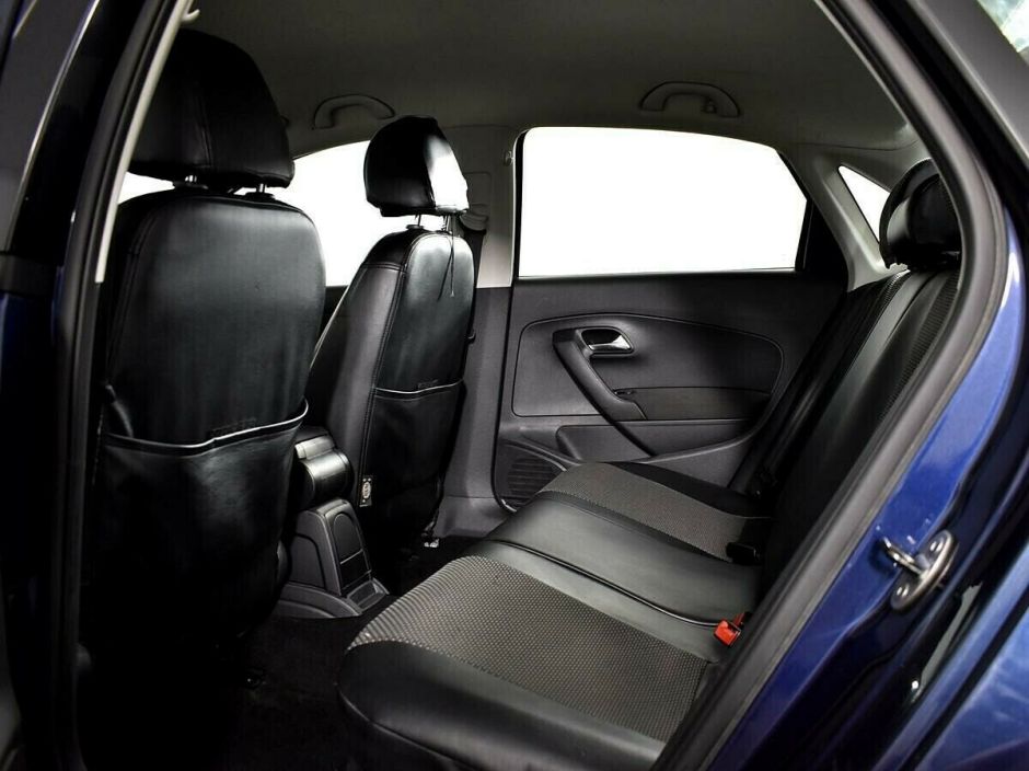 Volkswagen Polo, 1.6 л, АТ, 2013 фото 1