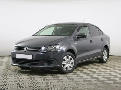 Volkswagen Polo, 1.6 л, МКПП, 2011 фото 3