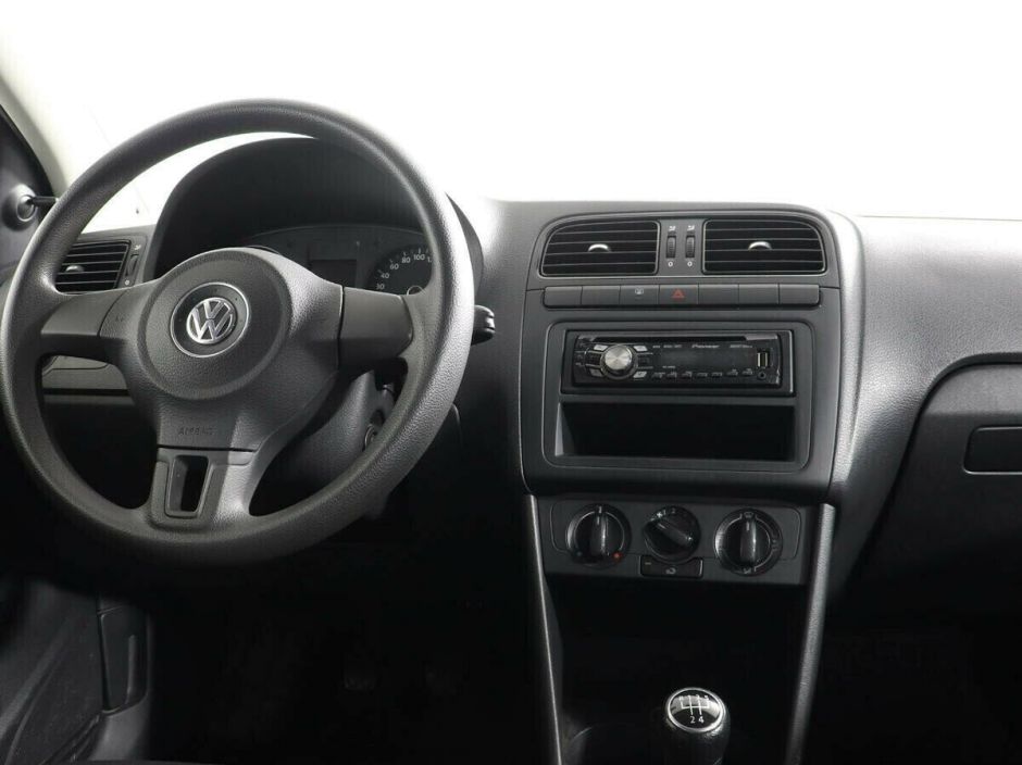 Volkswagen Polo, 1.6 л, МТ, 2011 фото 7