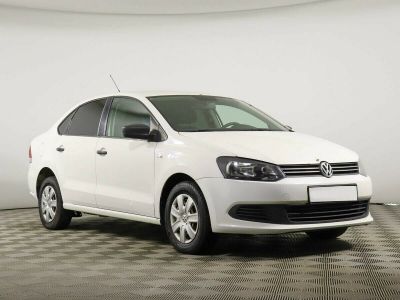 Volkswagen Polo, 1.6 л, МКПП, 2012 фото 4