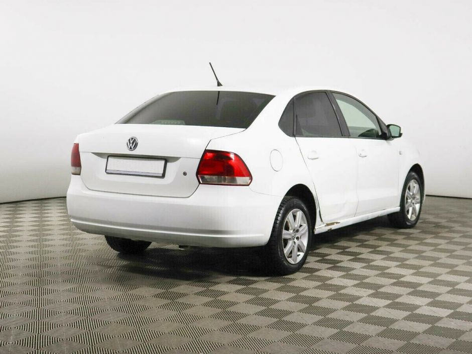 Volkswagen Polo, 1.6 л, МТ, 2013 фото 6
