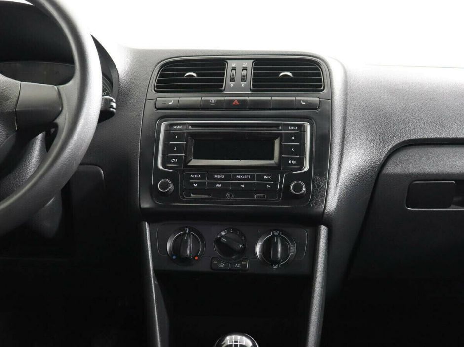 Volkswagen Polo, 1.6 л, МТ, 2013 фото 7