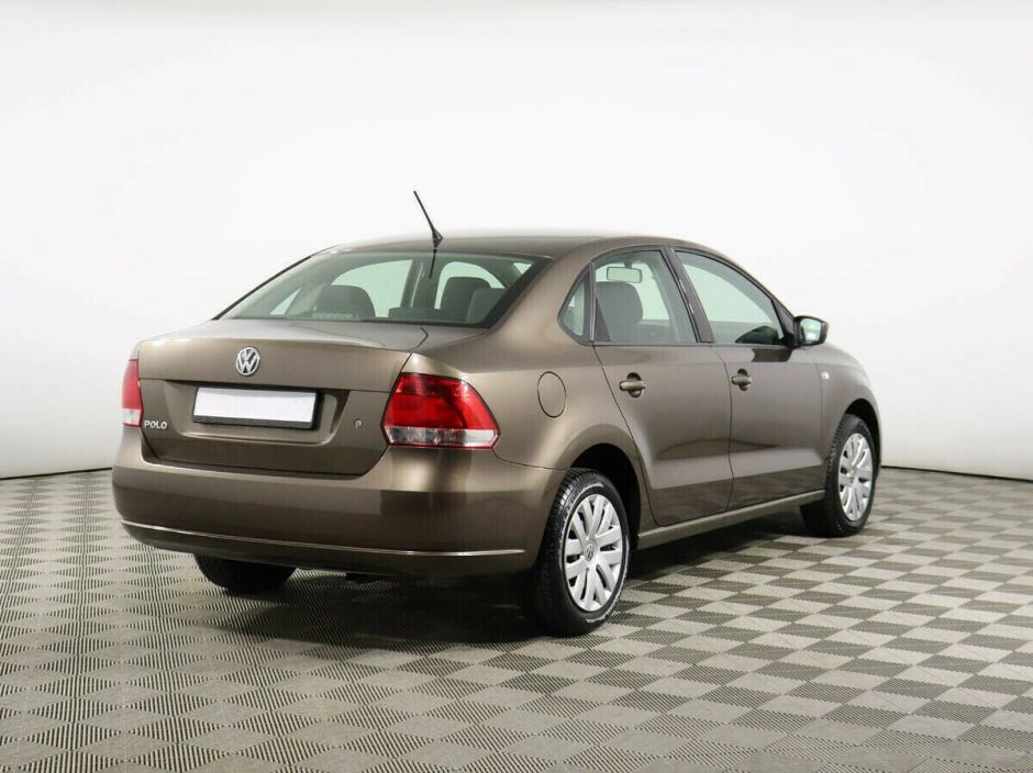 Volkswagen Polo, 1.6 л, МТ, 2012 фото 5