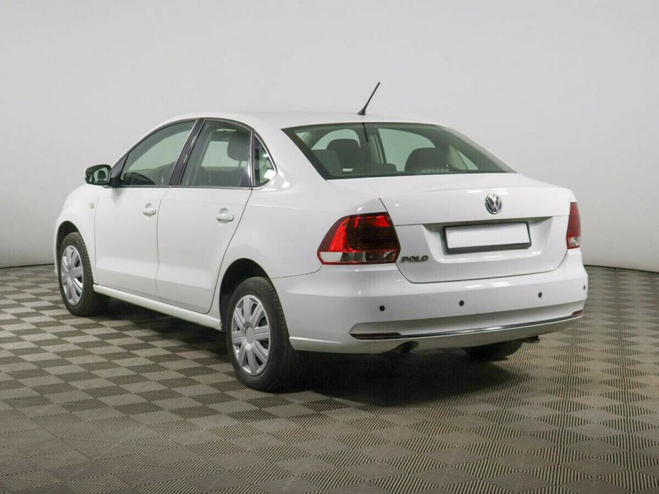 Volkswagen Polo, 1.6 л, АТ, 2016 фото 5