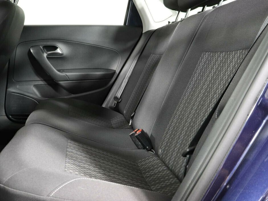 Volkswagen Polo, 1.6 л, АТ, 2017 фото 8