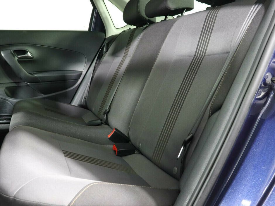 Volkswagen Polo, 1.6 л, АТ, 2018 фото 8