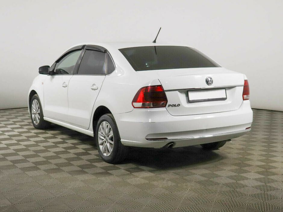 Volkswagen Polo, 1.6 л, АТ, 2018 фото 5
