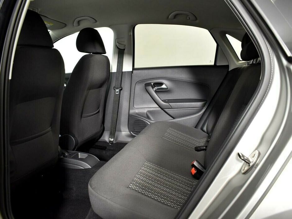 Volkswagen Polo, 1.6 л, АТ, 2016 фото 1