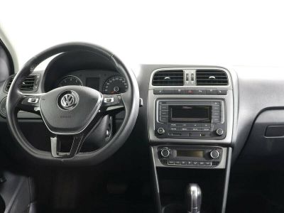 Volkswagen Polo, 1.6 л, АКПП, 2017 фото 8