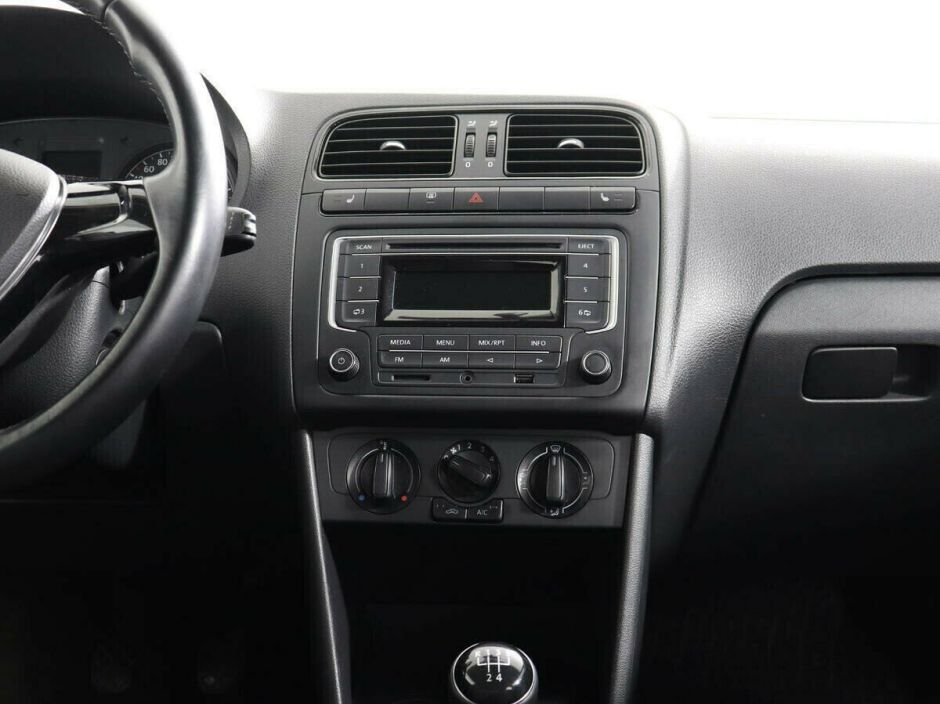 Volkswagen Polo, 1.6 л, МТ, 2017 фото 7