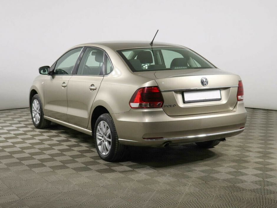 Volkswagen Polo, 1.6 л, МТ, 2018 фото 6