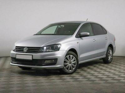 Volkswagen Polo, 1.6 л, МКПП, 2018 фото 3