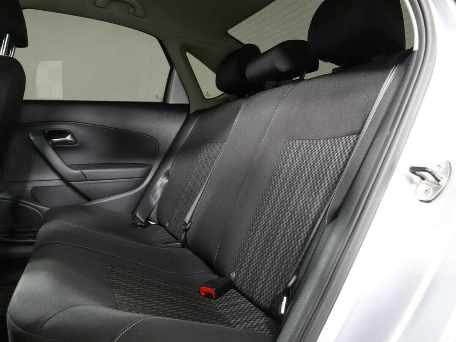 Volkswagen Polo, 1.6 л, МТ, 2018 фото 8