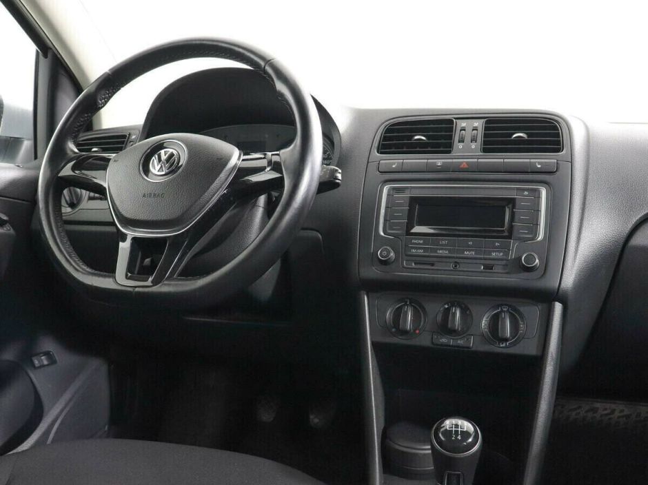 Volkswagen Polo, 1.6 л, МТ, 2018 фото 2