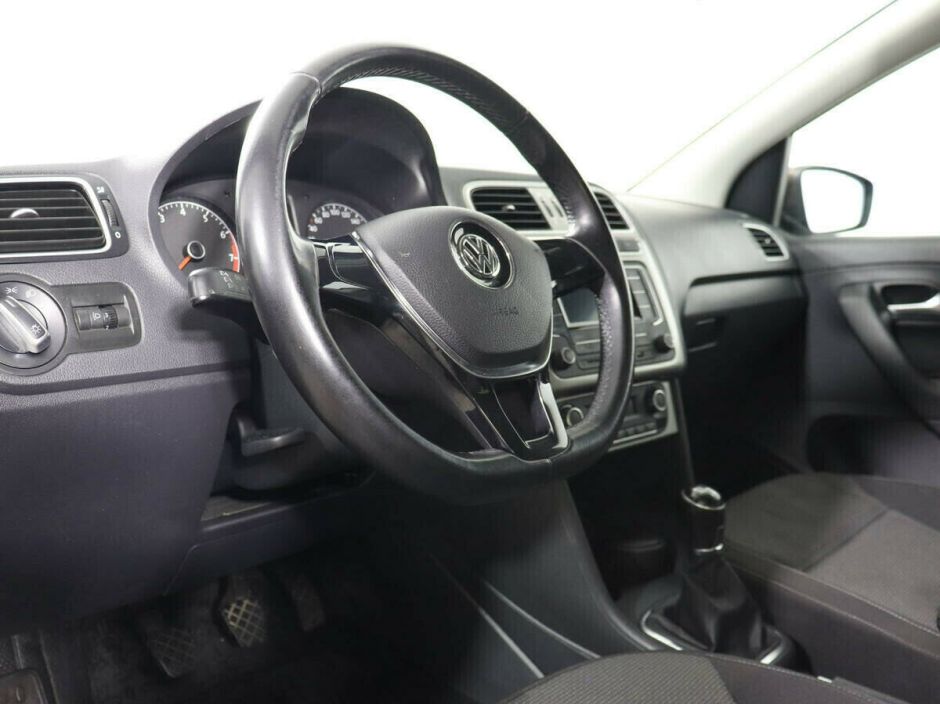 Volkswagen Polo, 1.6 л, МТ, 2019 фото 7